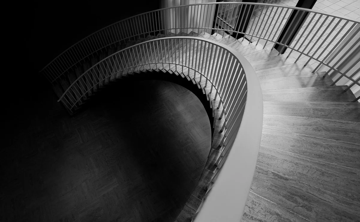 Quel est le prix d'un monte-escalier droit Stannah en 2026 ? Découvrez-le ici !