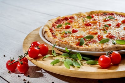 Pizza surgelée au micro-onde : le guide ultime pour un résultat parfait en 2026
