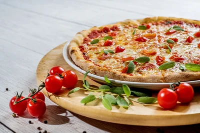 Pizza surgelée au micro-onde : le guide ultime pour un résultat parfait en 2026